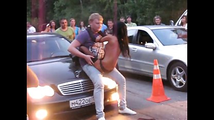 Sex pervertit de două poze xx lesbiene în latex strâns