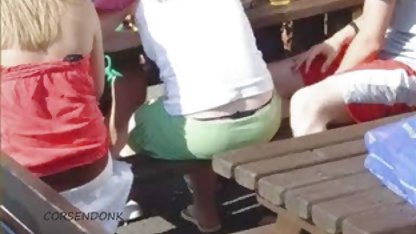Bunicul bătrân a futut o poze pizde xxx curvă tânără