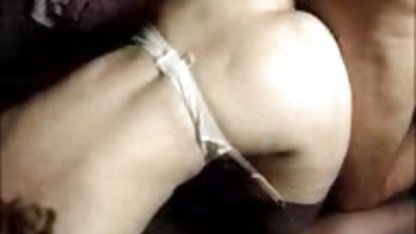 Asiatica se masturbează cu entuziasm poze xxx andreea marin în pizda