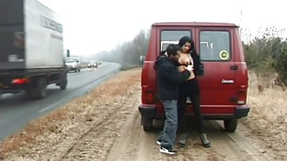 Pui în ciorapi negri cu poze xxx filme o pizdă neașteptată pisică într-o vază imensă