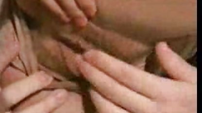 Clitorisul cu degetul mulatto pizde bune poze cu vibrator puternic