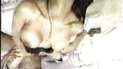 Tânărul model seduce producătorul și tușea cu vedete poze xxx el
